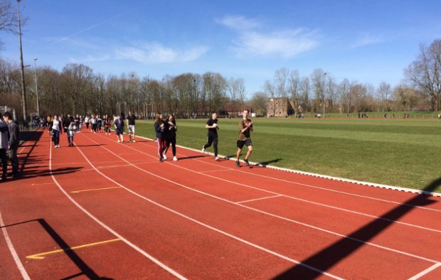 Schüler*innen sollen mit zum Firmenlauf