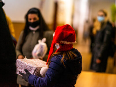 Kinder eine (Weihnachts-)Freude bereiten