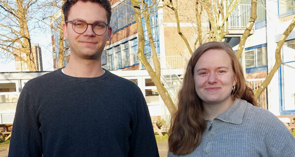 Auch Student:innen machen Praktikum